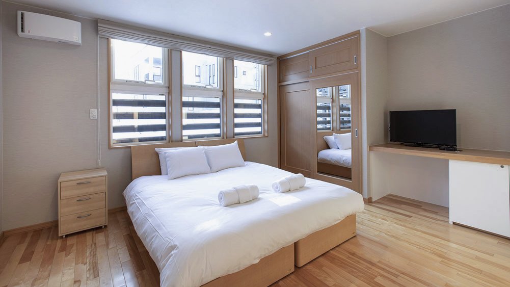 Casi67 East - Guest Bedroom design